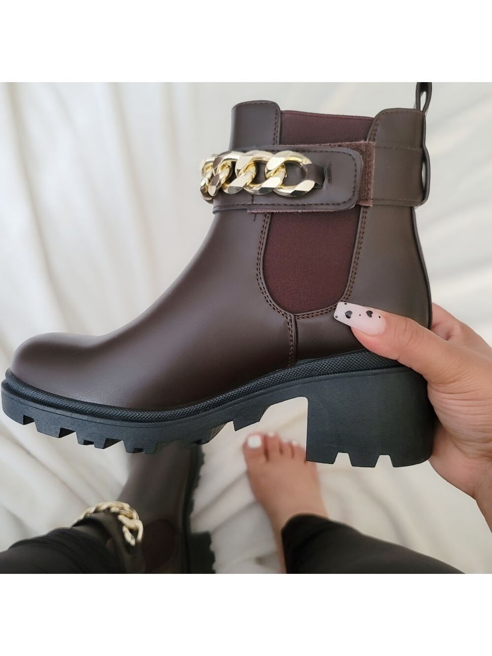 🥰BEST SELLER 🥰 Gabrielle Brown Chain boots